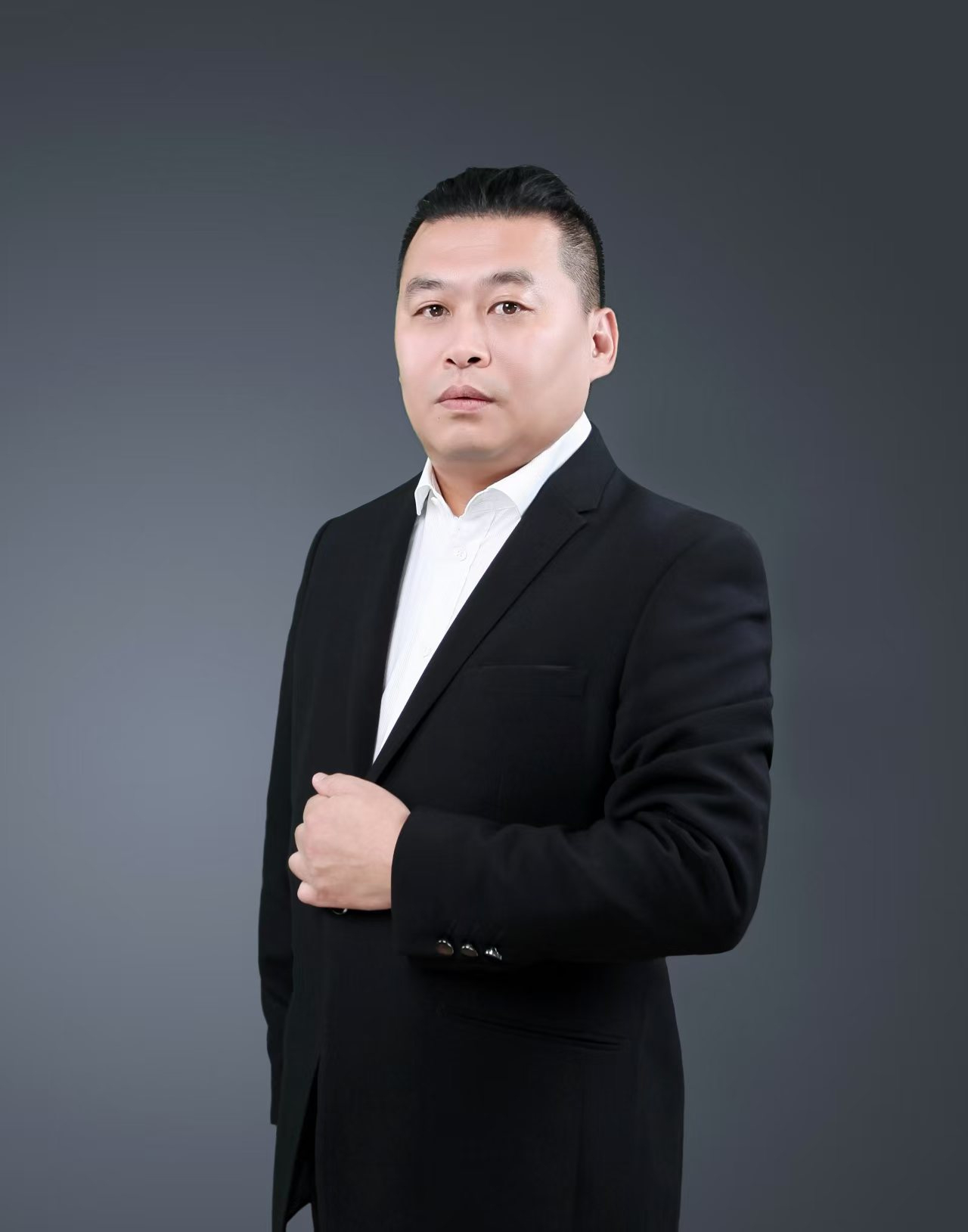 王京龙