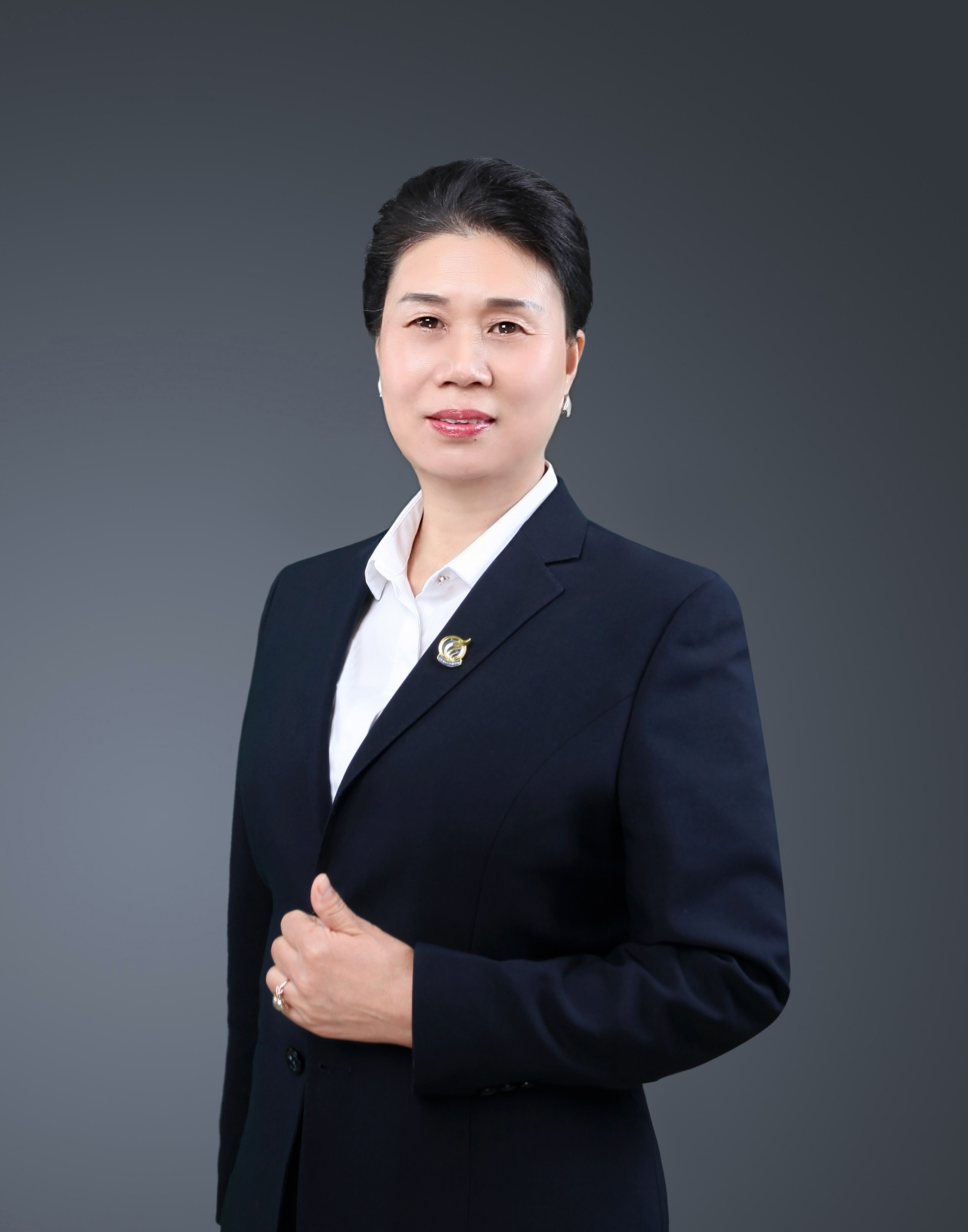 李红梅